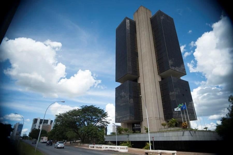 Declare vitória e bata em retirada
